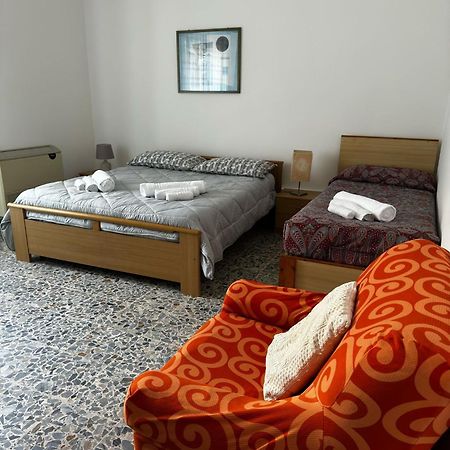 אלגהרו Pm 41 Via Ennio Porrino Guest House מראה חיצוני תמונה