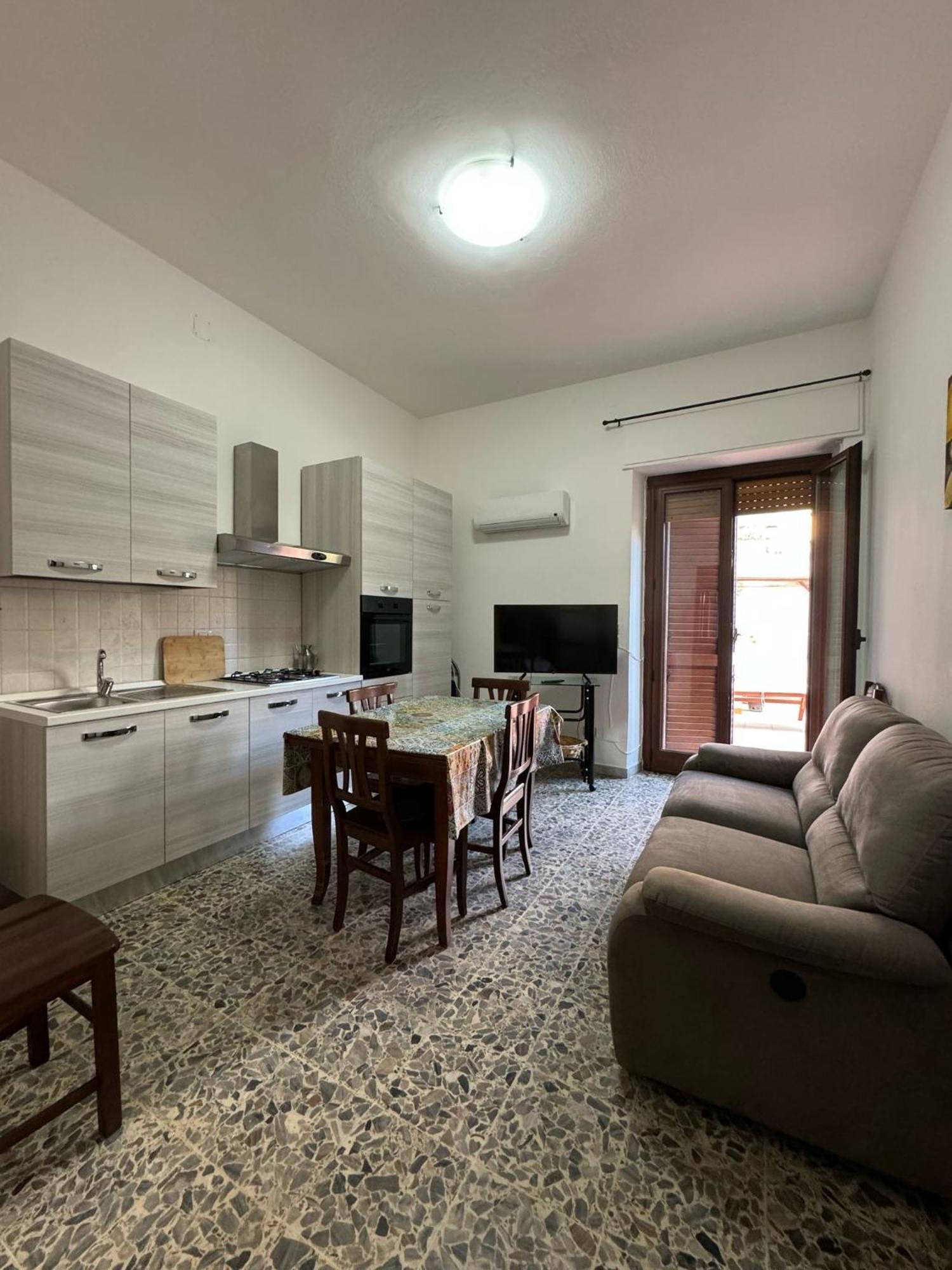 אלגהרו Pm 41 Via Ennio Porrino Guest House מראה חיצוני תמונה