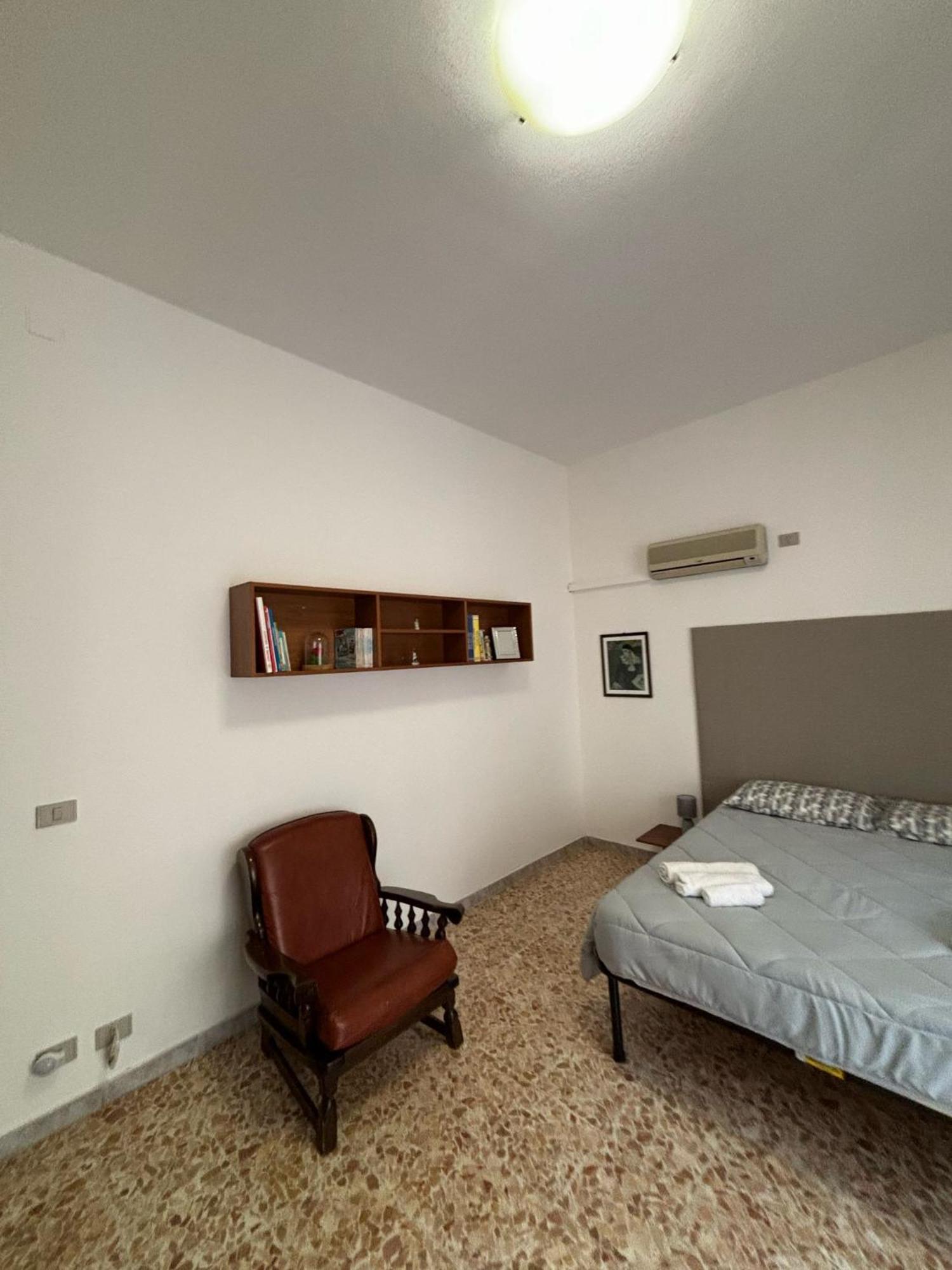אלגהרו Pm 41 Via Ennio Porrino Guest House מראה חיצוני תמונה