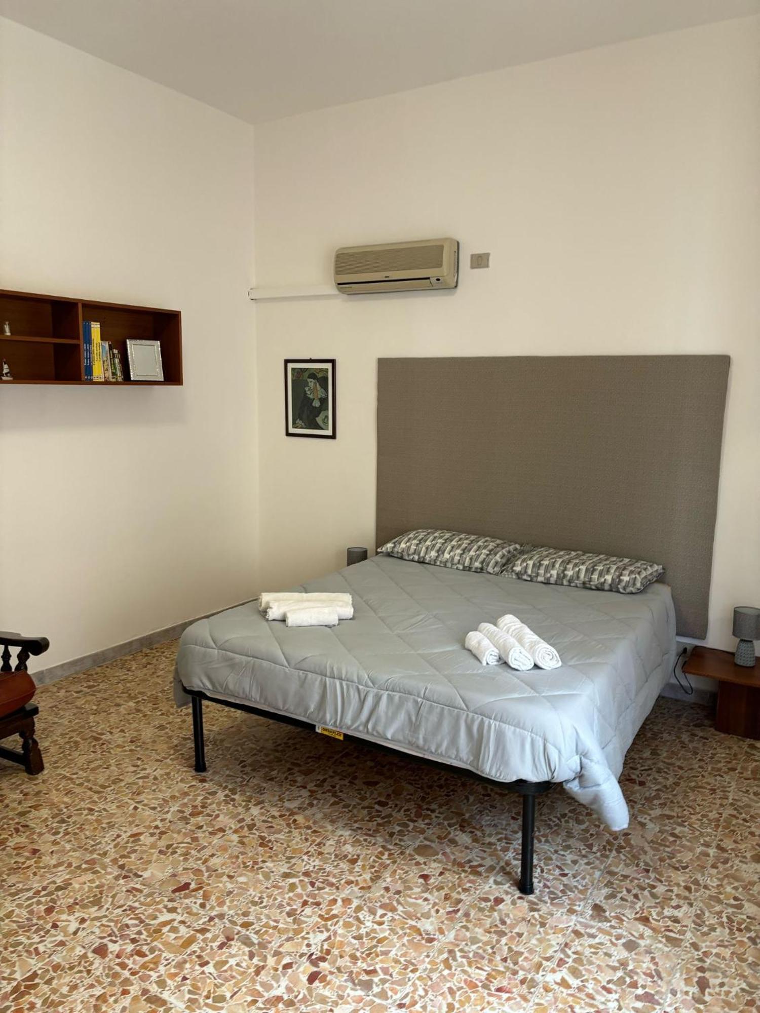 אלגהרו Pm 41 Via Ennio Porrino Guest House מראה חיצוני תמונה